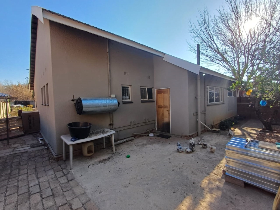 3 Bedroom Property for Sale in Flamwood North West